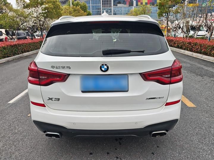 X3 2021 xDrive28i M Sport Package photo 3