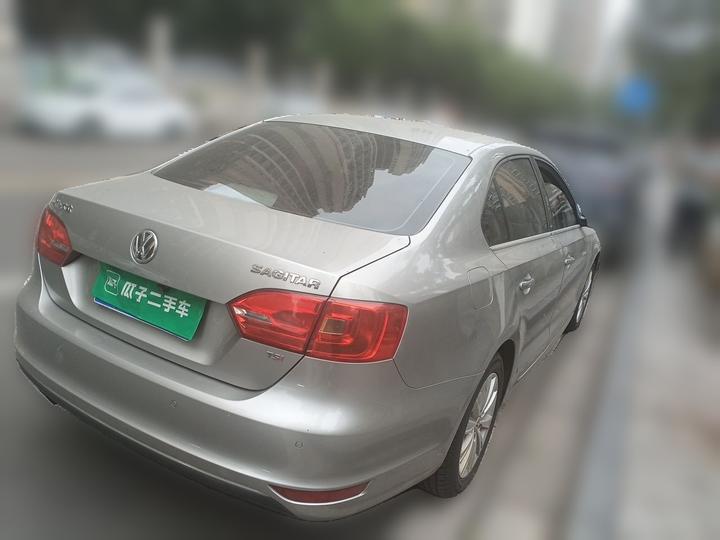 Sagitar 2014 1.4TSI AT Luxury photo 6