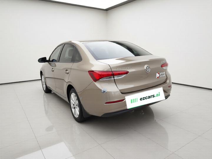 Excelle 2021 Facelift Classic 1.5L AT Elite photo 4
