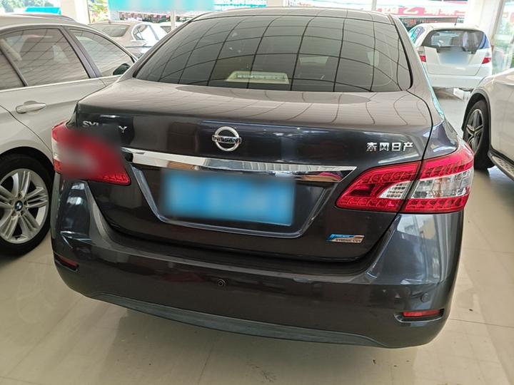 Sylphy 2014 1.6XV CVT Exclusive photo 5