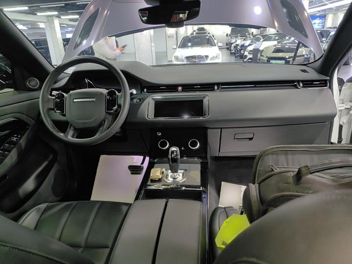 Range Rover Evoque 2020 249PS R-DYNAMIC S Sport photo 5