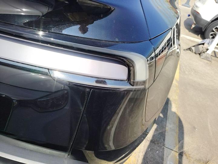 Model Y 2026 RWD photo 7