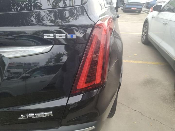 XT5 2022 2.0T RWD Luxury photo 7