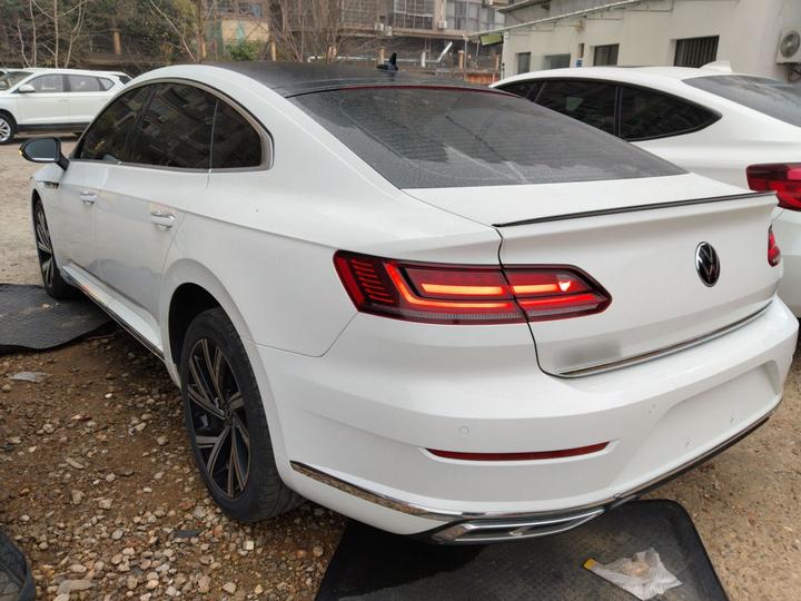 FAW-Volkswagen CC 2023 330TSI photo 4