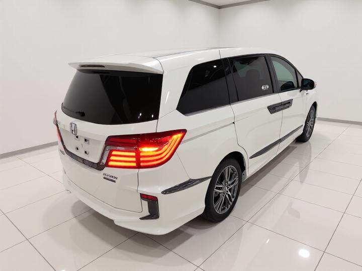 Elysion 2019 2.0L Hybrid Luxury photo 4
