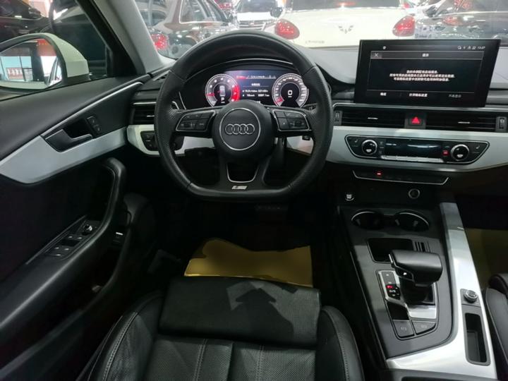 A4L 2020 40 TFSI Luxury Dynamic photo 6