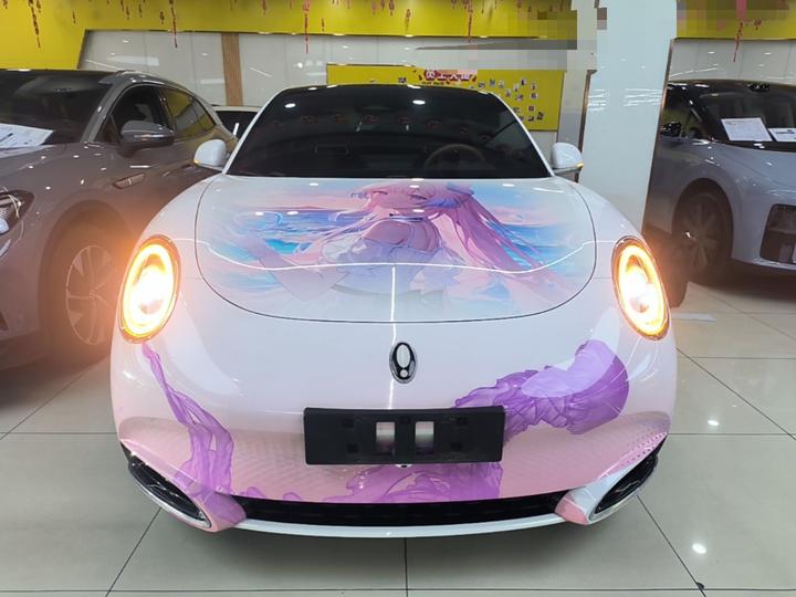 2022 555km Premium photo 2