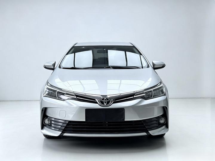 Corolla 2017 Facelift 1.2T S-CVT GL photo 2