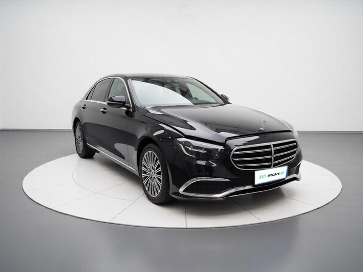 E-Class 2023 E 300 L Luxury photo 3