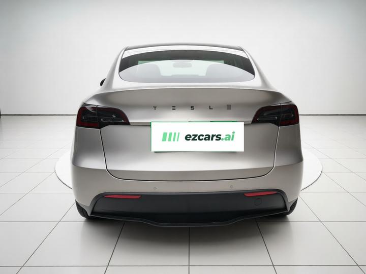 Model Y 2022 Facelift RWD photo 5