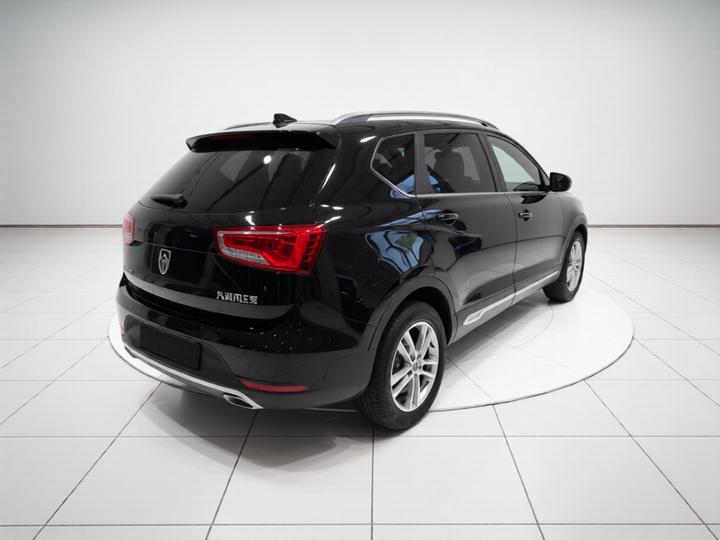 560 2015 1.8L MT Elite photo 4