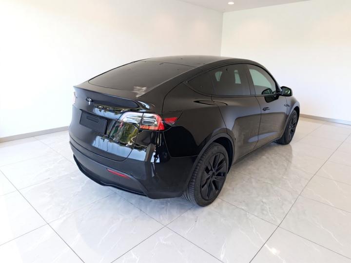 Model Y 2023 Long Range AWD photo 4