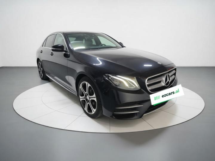 E-Class 2016 E 300 L Sport Luxury photo 3
