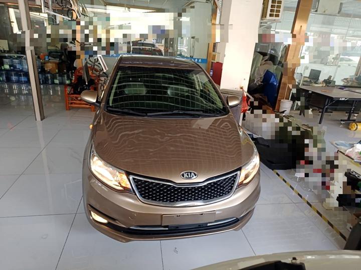 K2 2015 Sedan 1.4L MT GLS photo 2