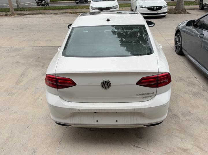 Lamando 2019 230TSI DSG China VI photo 6