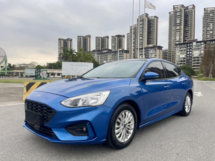 Focus 2020 Sedan EcoBoost 180 AT