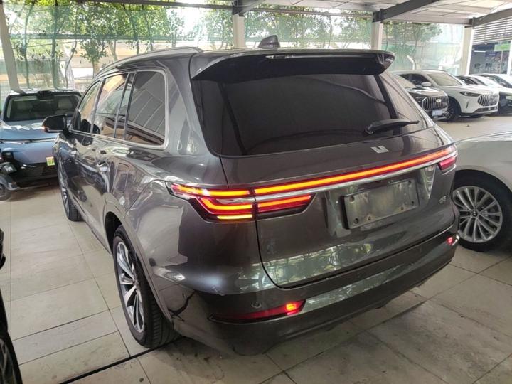 Li Auto ONE 2021 EREV 6-Seater photo 4