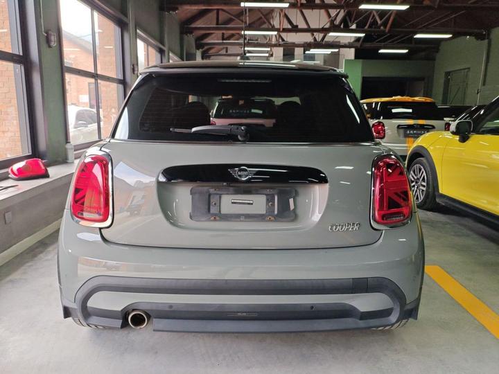 2022 1.5T COOPER Classic photo 3