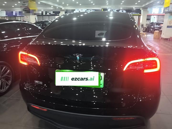 Model Y 2022 Facelift RWD photo 5
