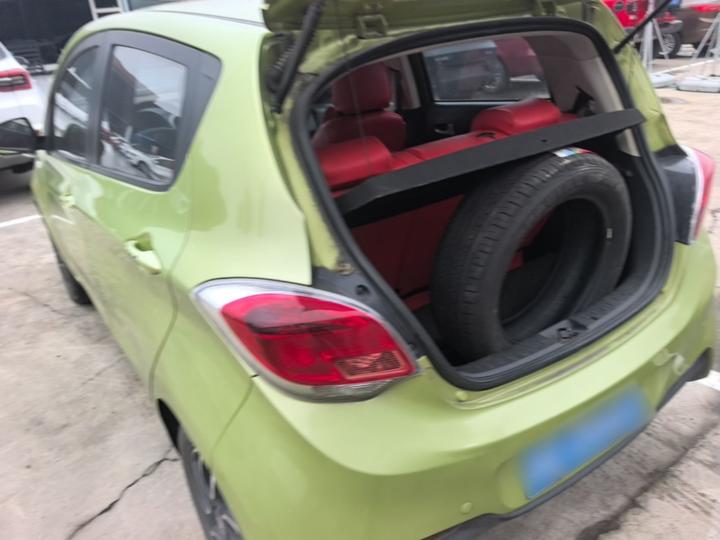 Benni 2014 1.4L IMT Premium photo 4