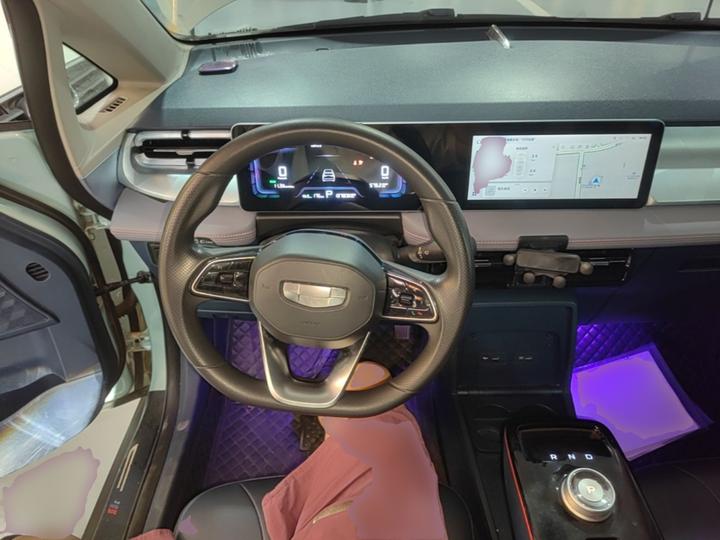 E Firefly 2022 401KM 4-Seater photo 6