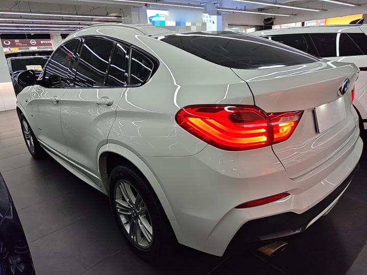 X4 2016 xDrive20i M Sport photo 4