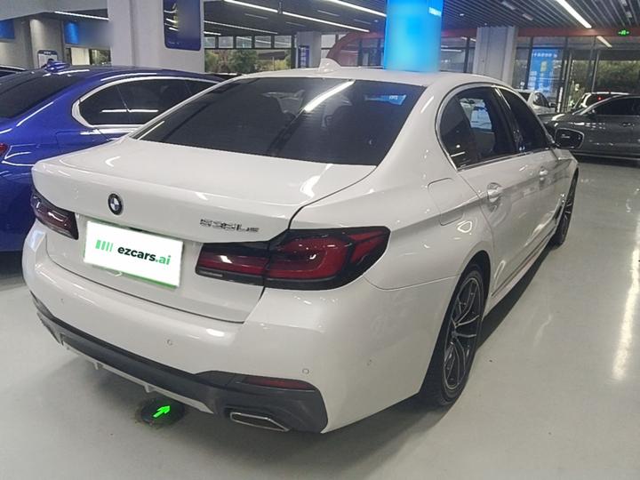 5 Series EV 2022 535Le M Sport Package photo 6