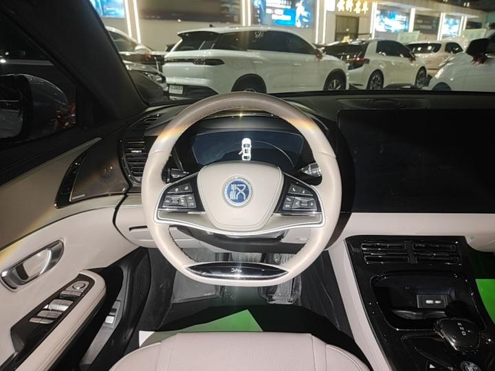 Han 2025 DM-i 125KM Premium photo 6
