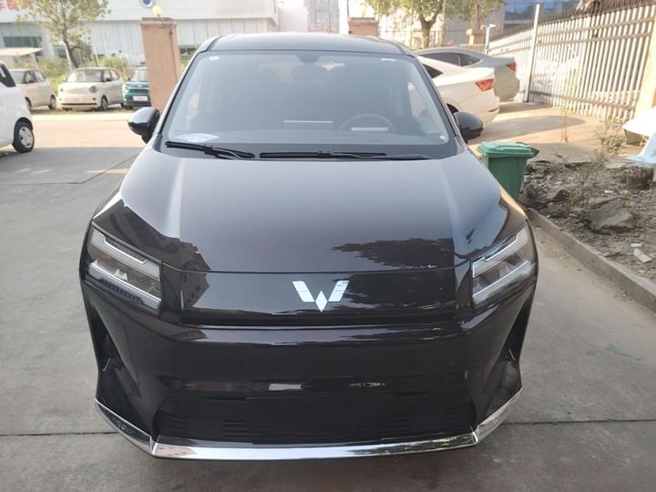 730 EV 2025 EV 500km Luxury photo 2