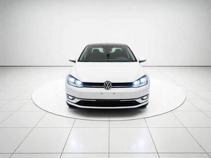 Golf 2018 230TSI AT Comfort photo 2