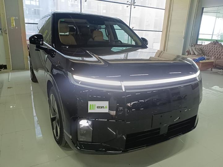 GX 2026 EREV 1585 AWD UltraSE photo 3