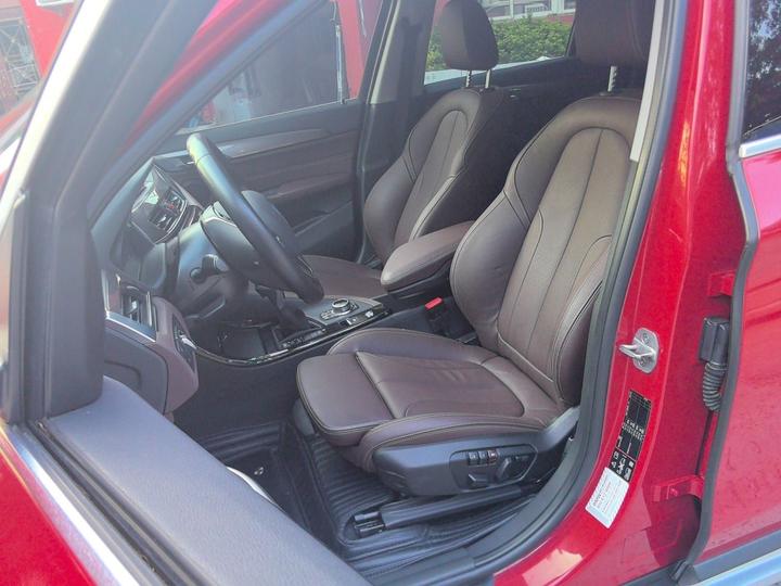 X1 2018 xDrive20Li Exclusive photo 7