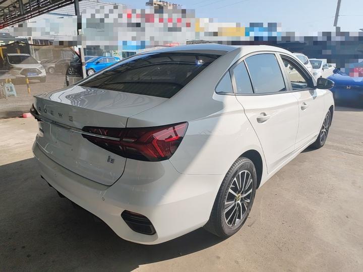 i5 2021 1.5L MT Platinum photo 6