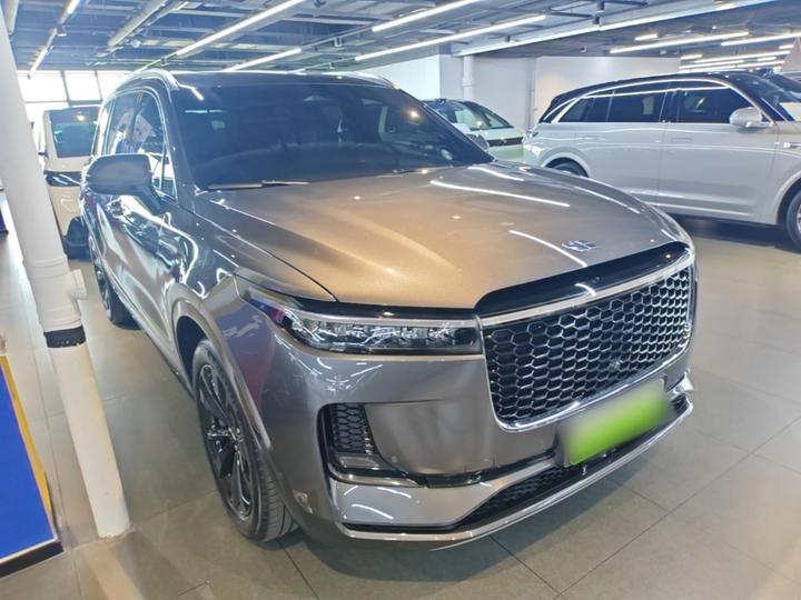 Li Auto ONE 2021 EREV 6-Seater photo 3