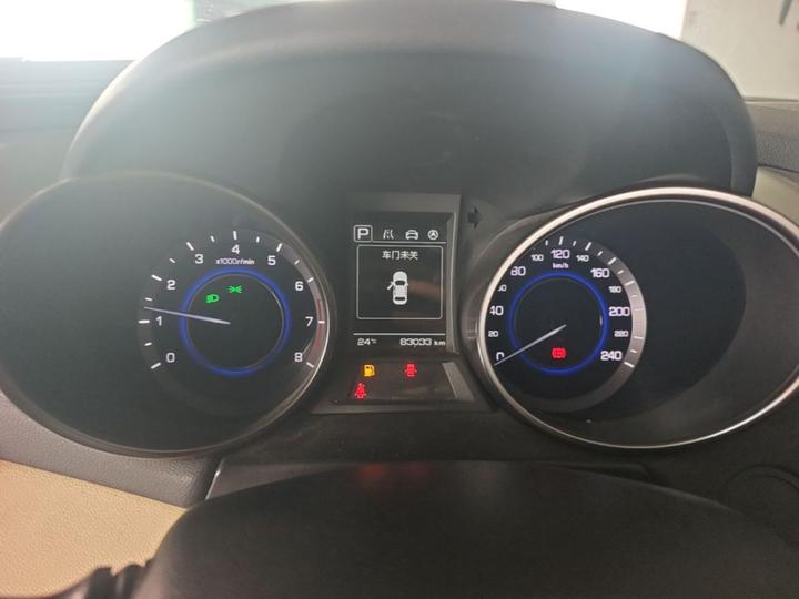 Eado 2016 1.6L AT photo 7
