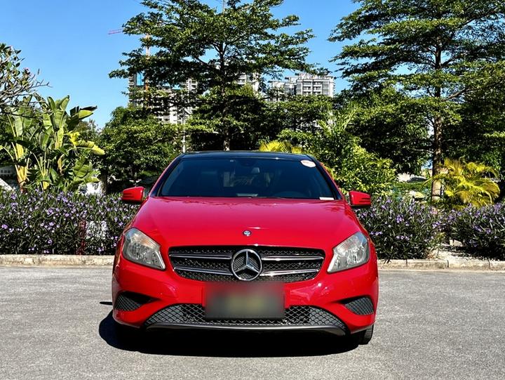 A-Class Imported 2013 A 180 Fashion photo 2