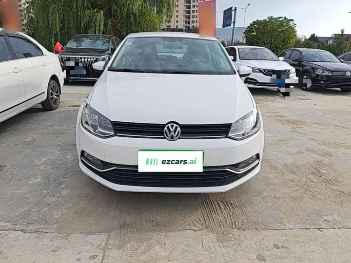 Polo 2014 1.6L AT Comfort photo 2