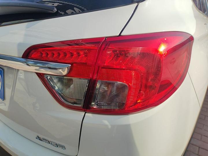 Envision 2016 28T AWD Luxury photo 7