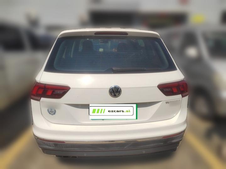 Tiguan L 2018 Facelift 330TSI AT RWD Comfort photo 5
