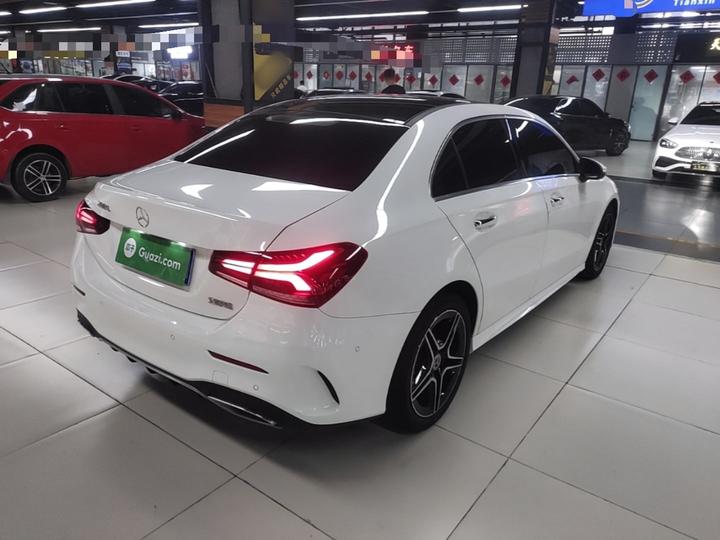 A-Class 2019 A 200 L Sport photo 4