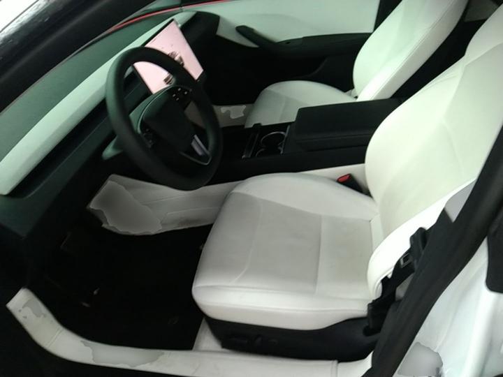 Model 3 2023 RWD photo 6