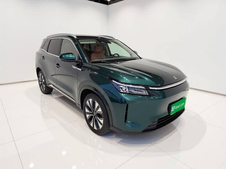 Bluelectric E5 PLUS 2026 165km Long Range Max 5-Seater photo 3