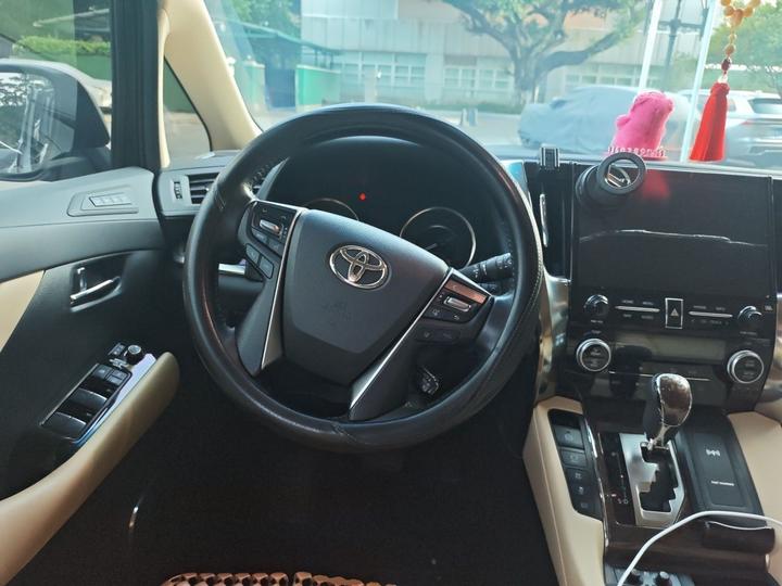 2021 Crown Hybrid 2.5L HV Supreme photo 7