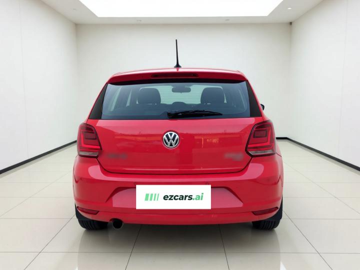 Polo 2014 1.6L AT Comfort photo 5