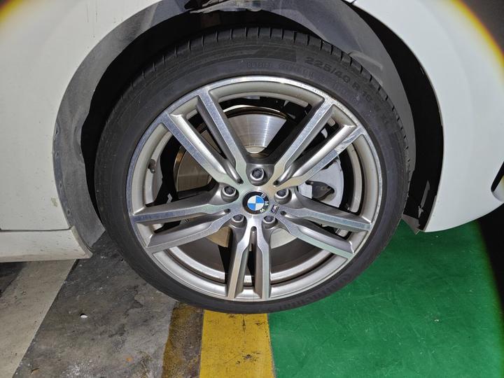 1 Series 2019 120i Leading M Sport Package photo 8