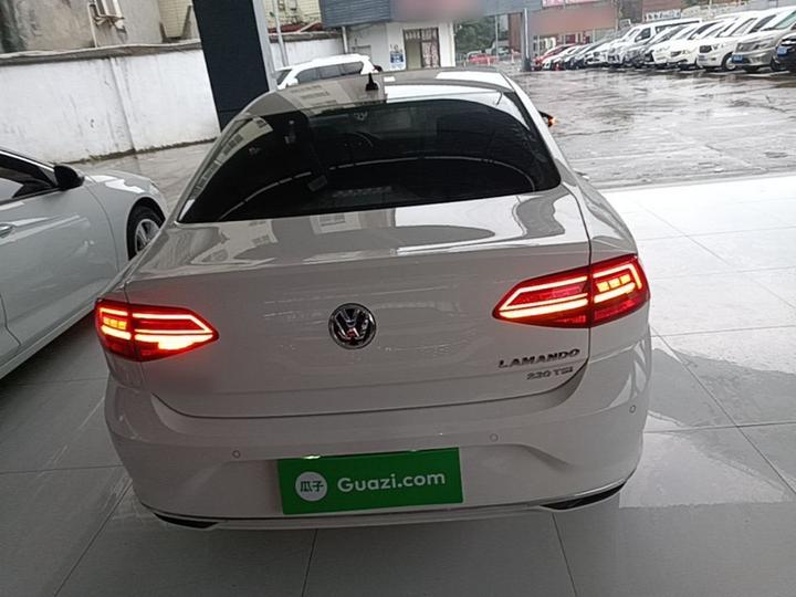 Lamando 2021 230TSI DSG photo 5