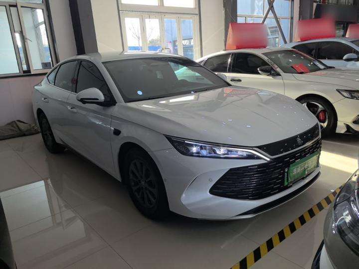Qin L 2025 DM-i ADAS 80KM Leading photo 3