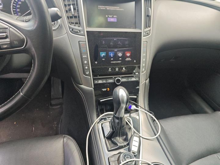 Q50L 2016 2.0T Progressive photo 5