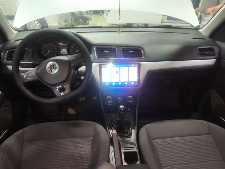 Lavida 2015 1.6L MT photo 5