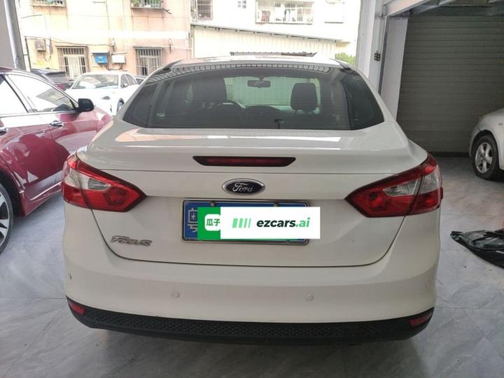 Focus 2012 Sedan 1.6L AT Comfort photo 5